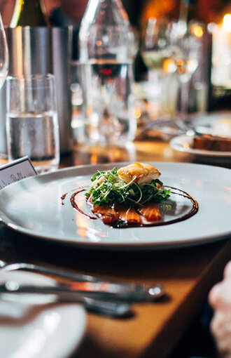 Plato de comida gourmet